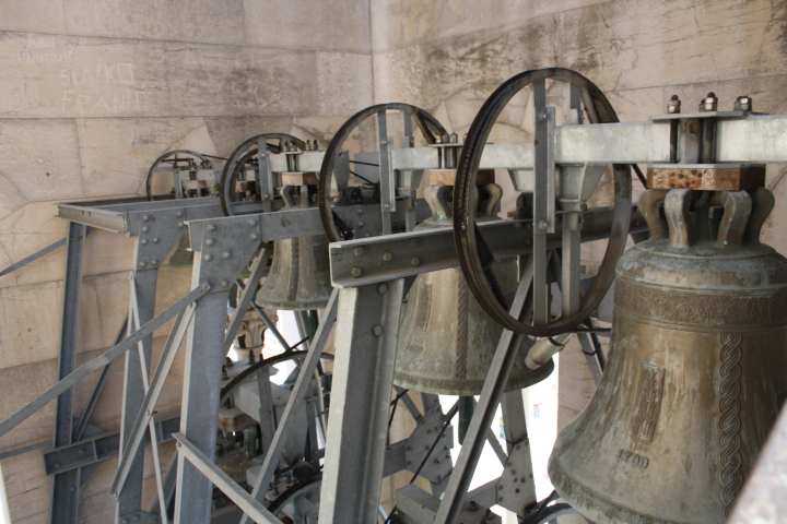 Campanas torre catedral san duje split turismo