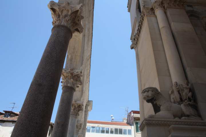Columnas mausoleo diocleciano